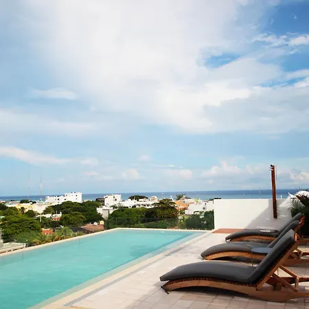Studio At Best Location, Enchanting Roof Top With Infinity Pool